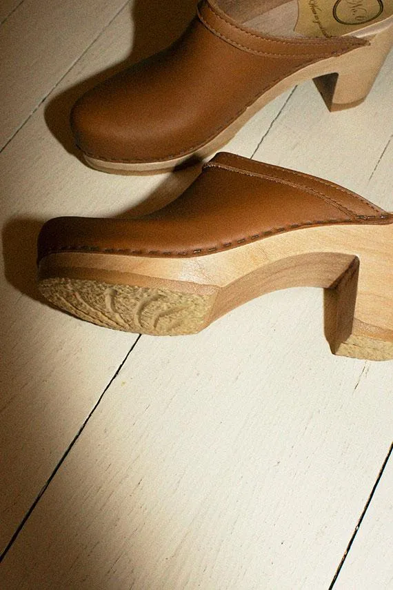 Palomino Old School Clog on High Heel