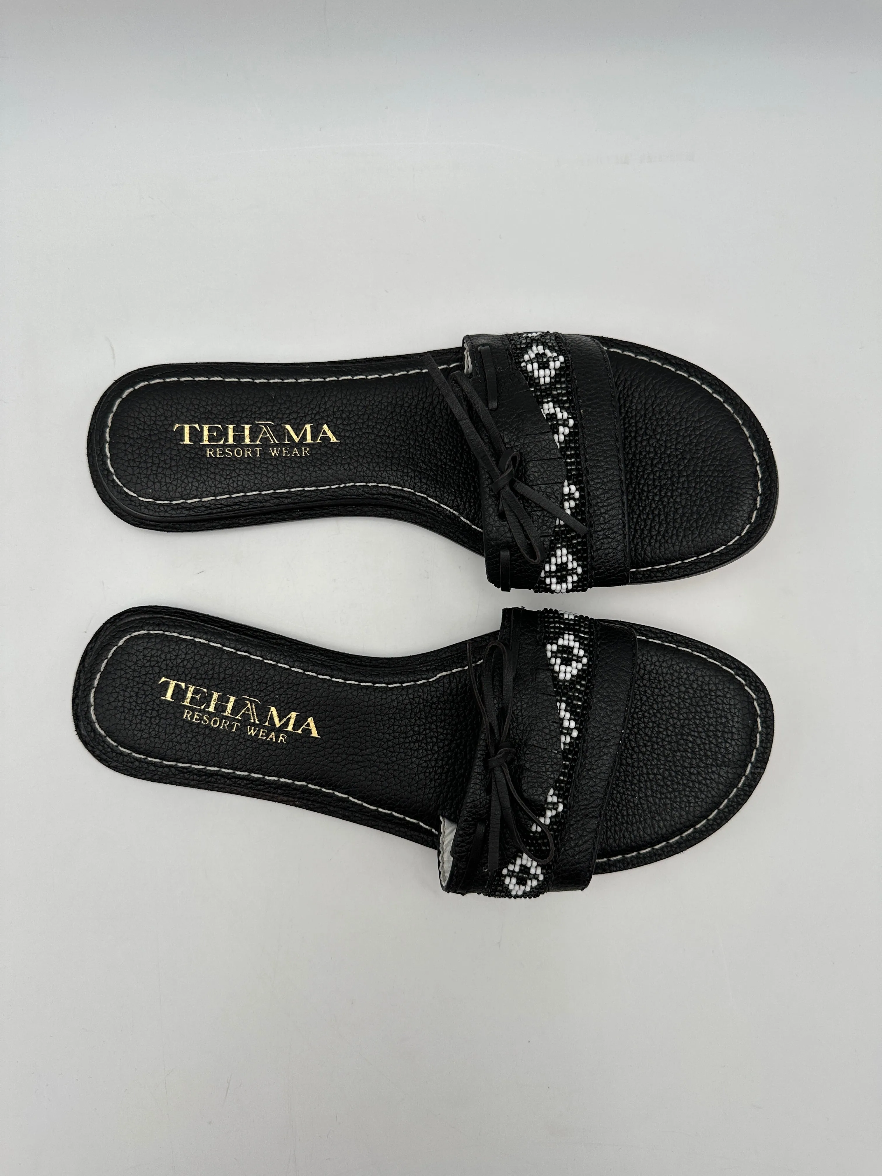 Tehama Resort Wear Size 7 M Black Leather Slip-On Flat Sandals