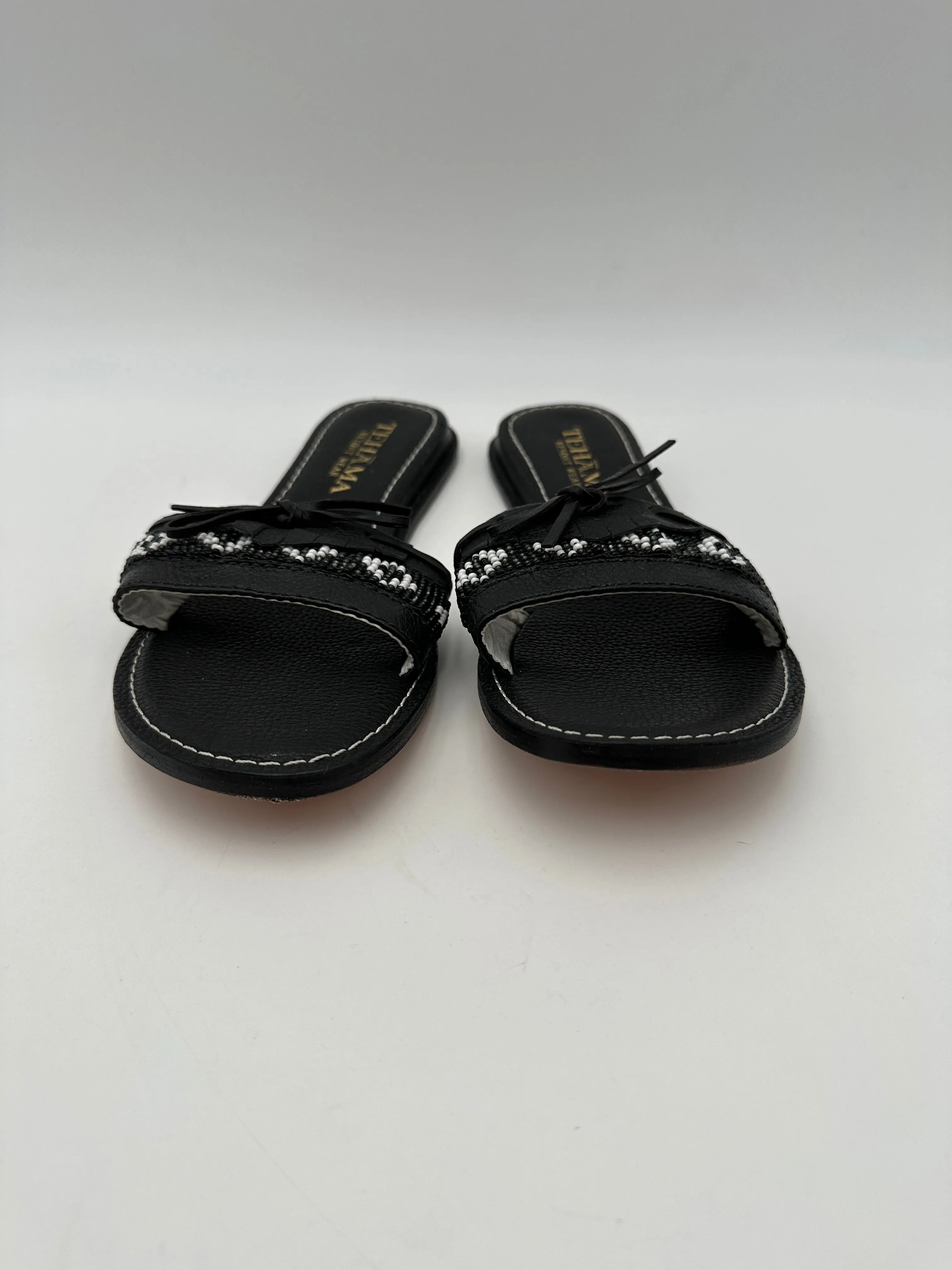 Tehama Resort Wear Size 7 M Black Leather Slip-On Flat Sandals